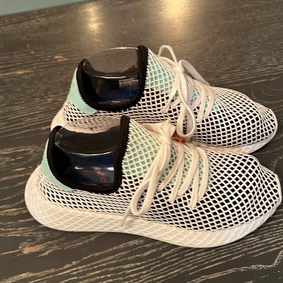 adidas Other - adidas Originals Deerupt Runner Shoes B28076